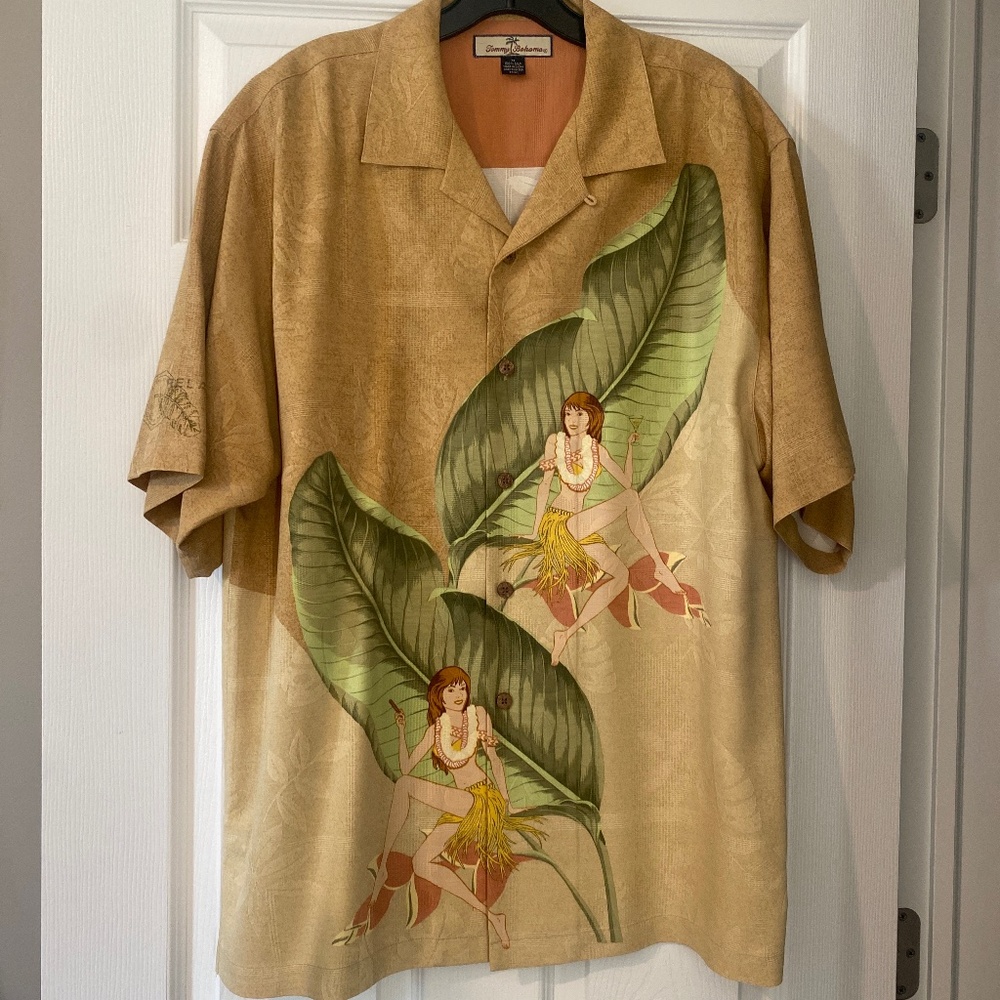 GORGEOUS VINTAGE TOMMY BAHAMA MENS MEDIUM SILK TROPICAL BEACH SHIRT
